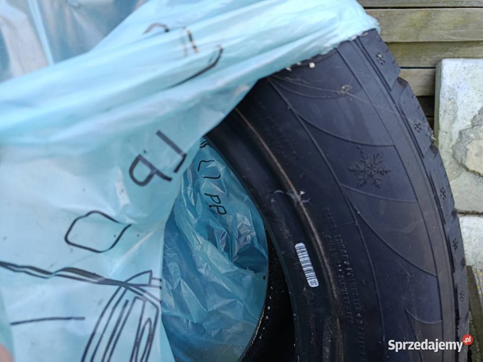 4 x Tomket Snowroad SUV 3 22555R18 102 V XL sprzedam