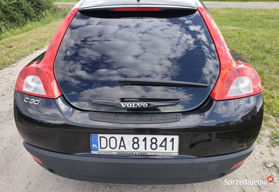 Volvo C30 18 benzyna 125 238 1 właściciel w nowy Oława