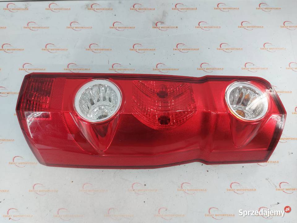 VW CRAFTER lampa prawa tył 2E0945247 Kielce sprzedam