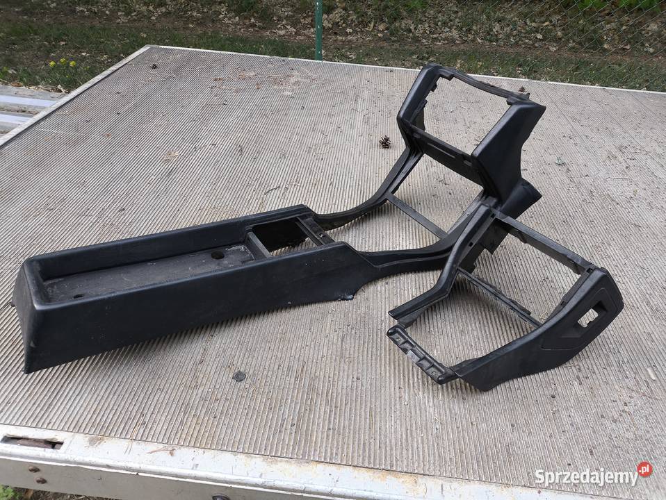 Mercedes W124 taxi konsola środkowa tunel osobowe