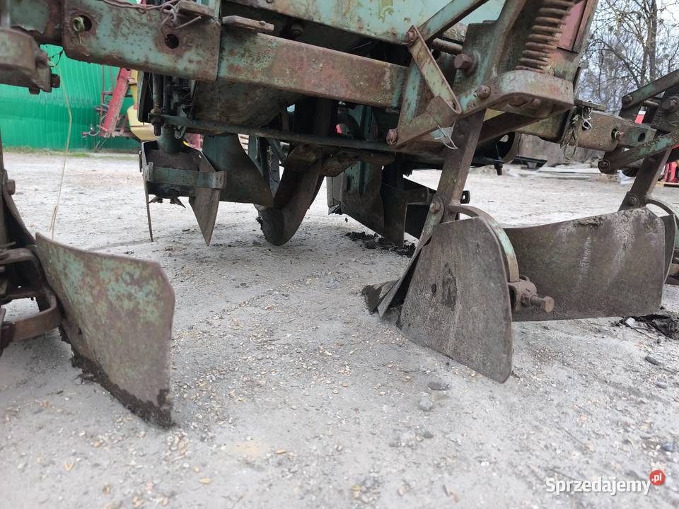 Sadzarka do ziemniaków nieuszkodzony Maszów