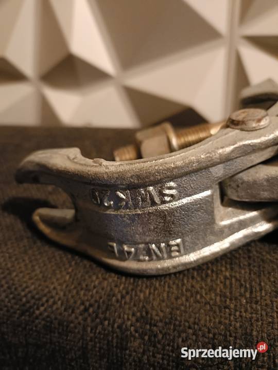 Uchwyty do rusztowań