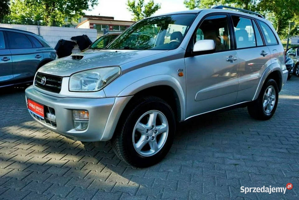 Toyota RAV4 20D4D Klima alu 4x4 serwis 100 2002r 116KM