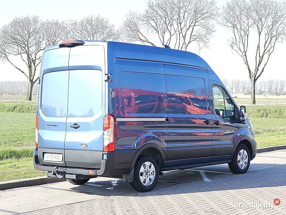 Ford TRANSIT 20 L2H3 Xenon CarPlay blaszak 4x2 Samochody dostawcze