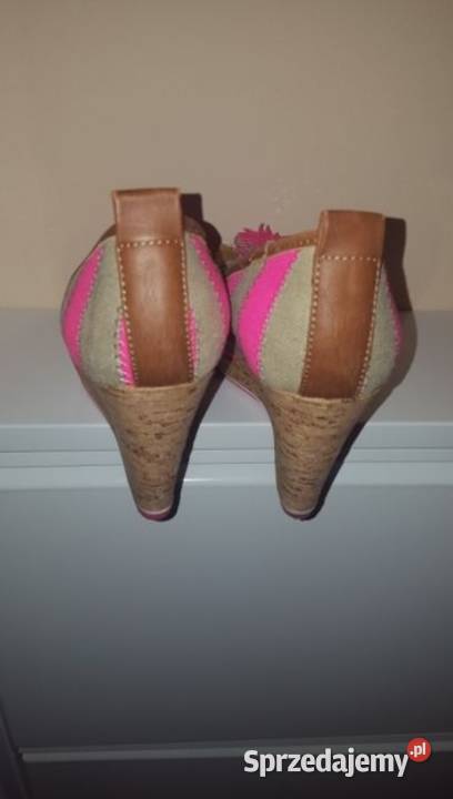 Buty tamaris tkanina