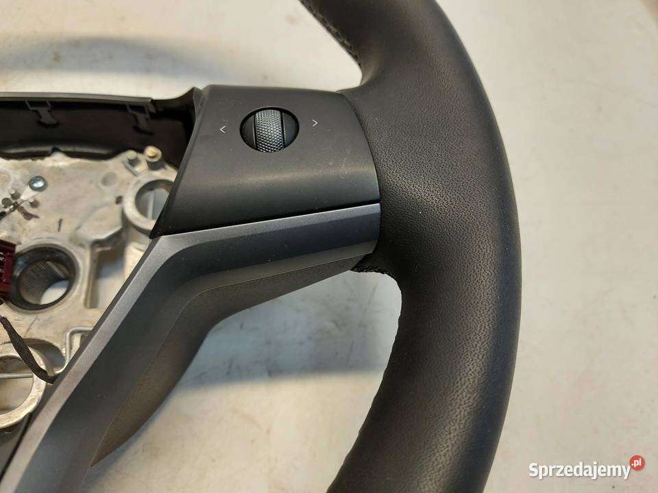 TESLA MODEL Y 2023r Kierownica multifunkcyjna