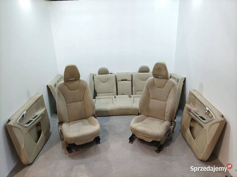 FOTELE KANAPA BOCZKI JASNE KOMPLET Volvo XC 60 I