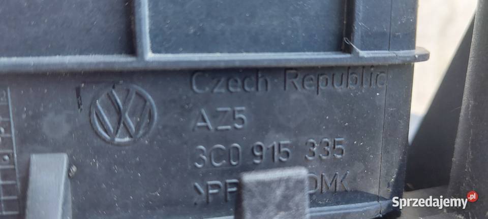 Obudowa akumulatora VW GOLF V AUDI A3 8P osobowe Szczecin