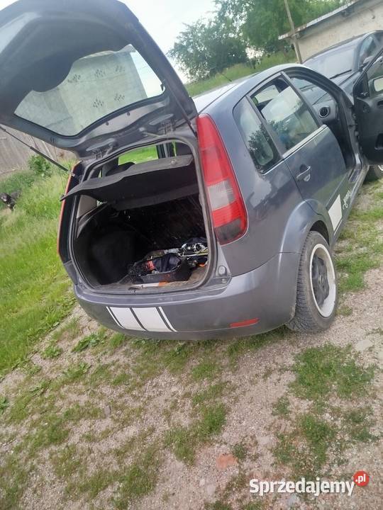 Ford Fiesta 2005 Hatchback warmińsko-mazurskie Reszel