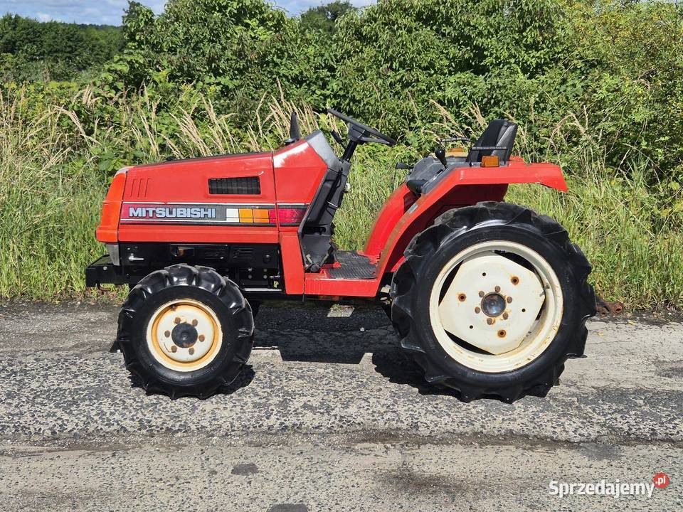Traktorek traktor MITSUBISHI MT18D 44 Skrzynia biegów Manualna Małuszyn