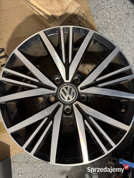 2 felgi VW 16 65J et 46 Kielce