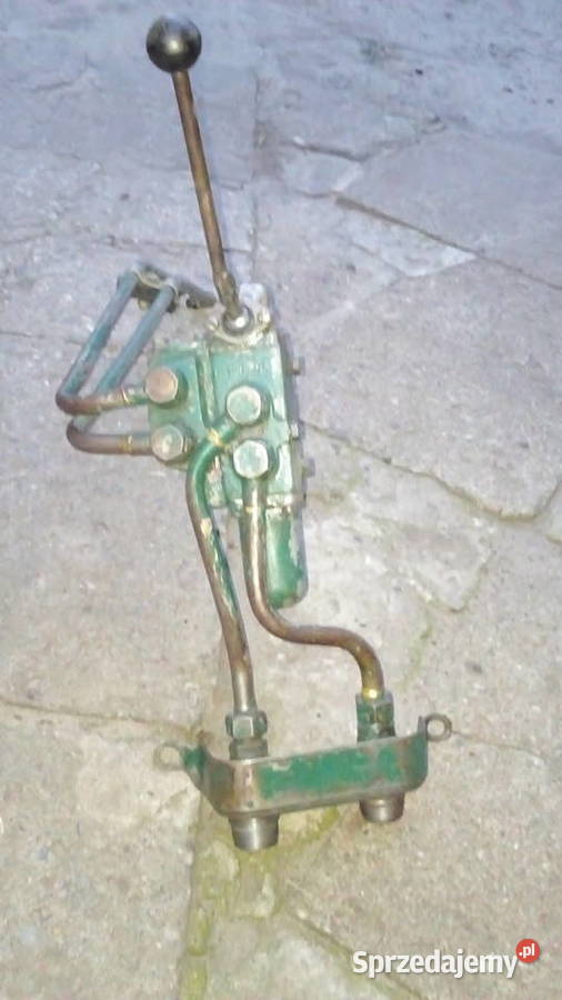 Rozdzielacz hydrauliczny na błotnik do Ursus Odechów