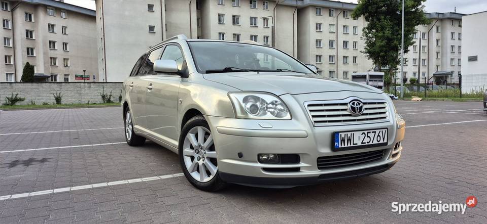 Sprzedam prywatnie Toyotę Avensis z 2006 roku