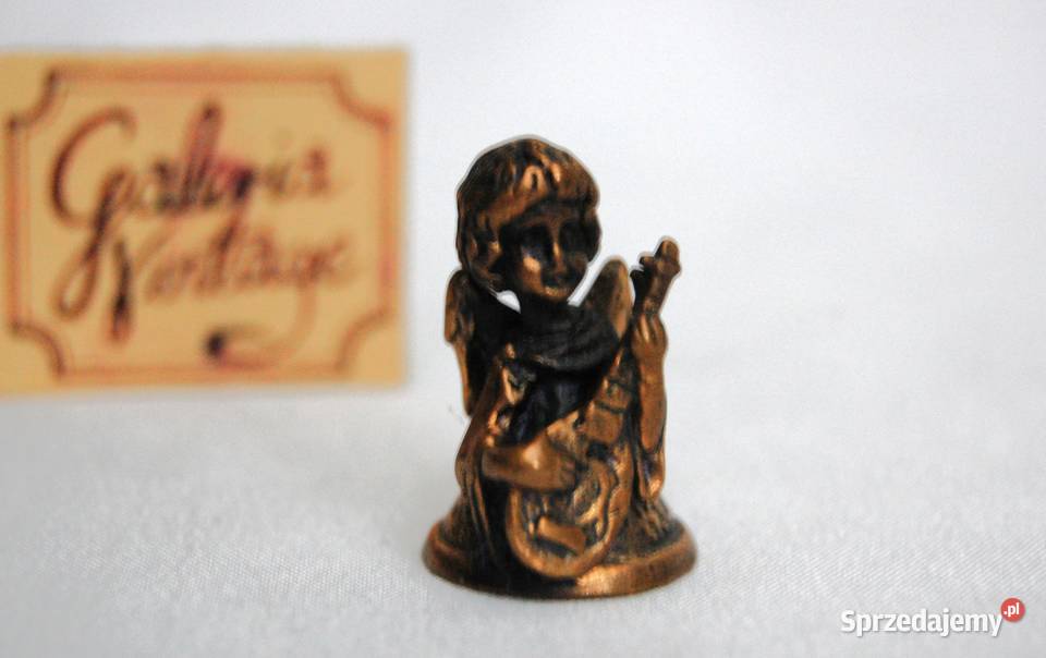 Mosiężny anioł aniołek grający na mandolinie Lublin