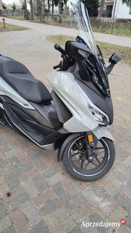 Honda Forza 350 Salon Polska