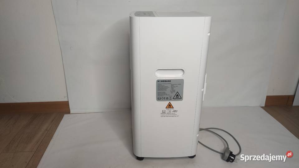 Klimatyzator przenośny Homebase 8000 BTU Pozostałe małopolskie Jadowniki sprzedam