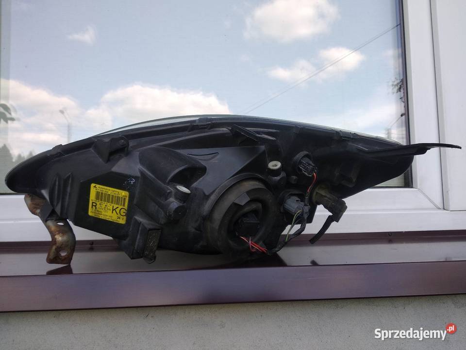 Honda Civic VII 7 lampa przednia prawa reflektor Sieradz sprzedam