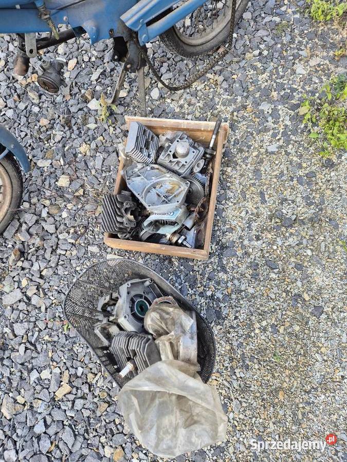 Komar motorower Biestrzynnik sprzedam