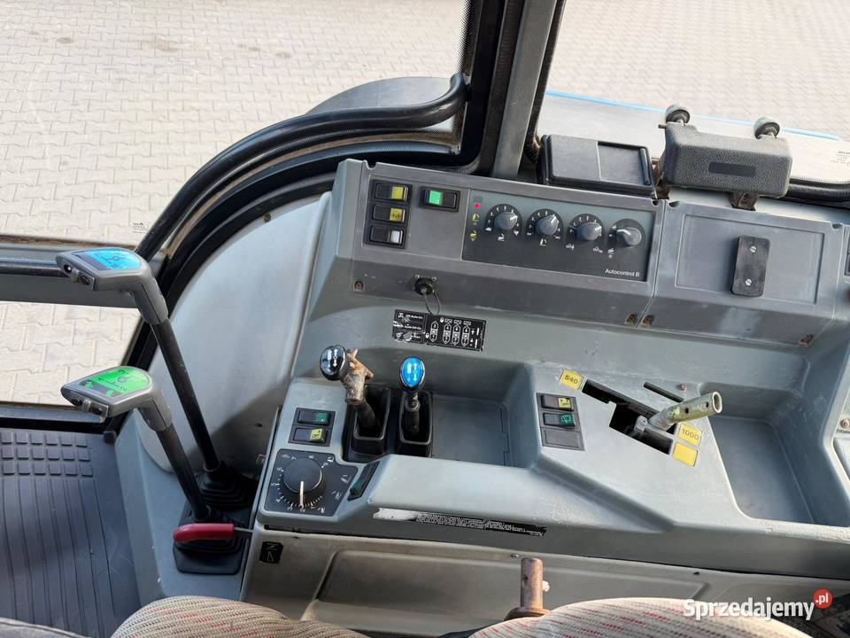 Valtra 6850 Valmet 6250 Sisu 8100 MF 6465 Fendt Kabina Valtra Laskowiec sprzedam