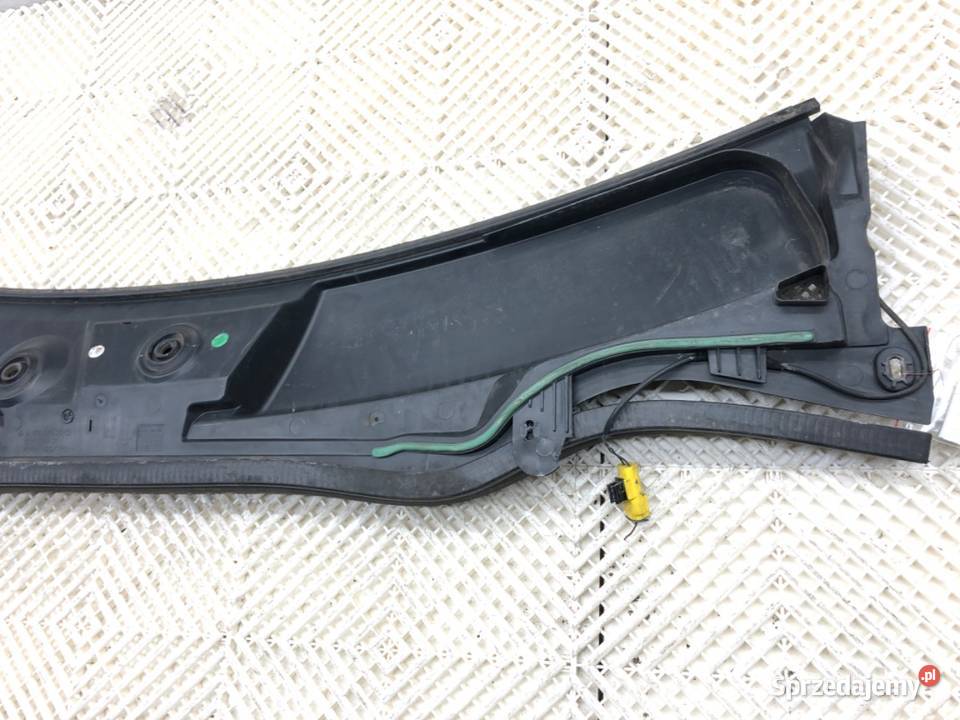 PODSZYBIE MERCEDES W176 A1768300013 Hatchback Części samochodowe