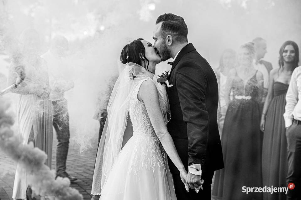 Fotograf Ślubny Reportaż ze Ślubu Fotograf na Usługi