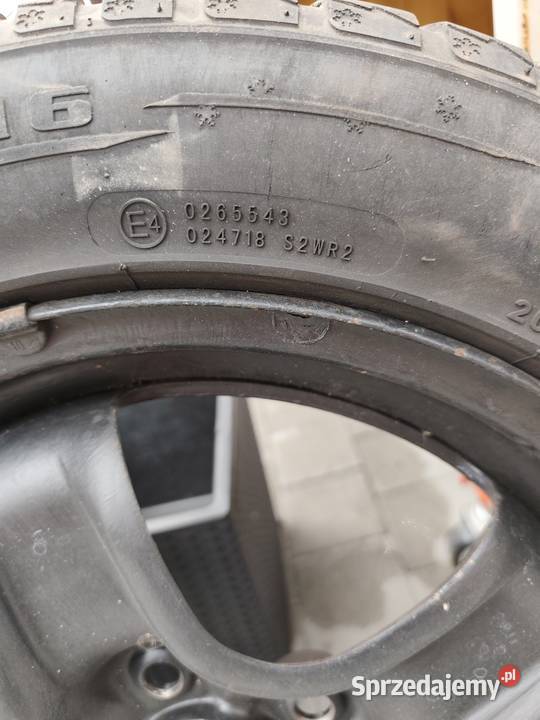 Opony zimowe z felgami stalowymi Megane 3 Pawłów