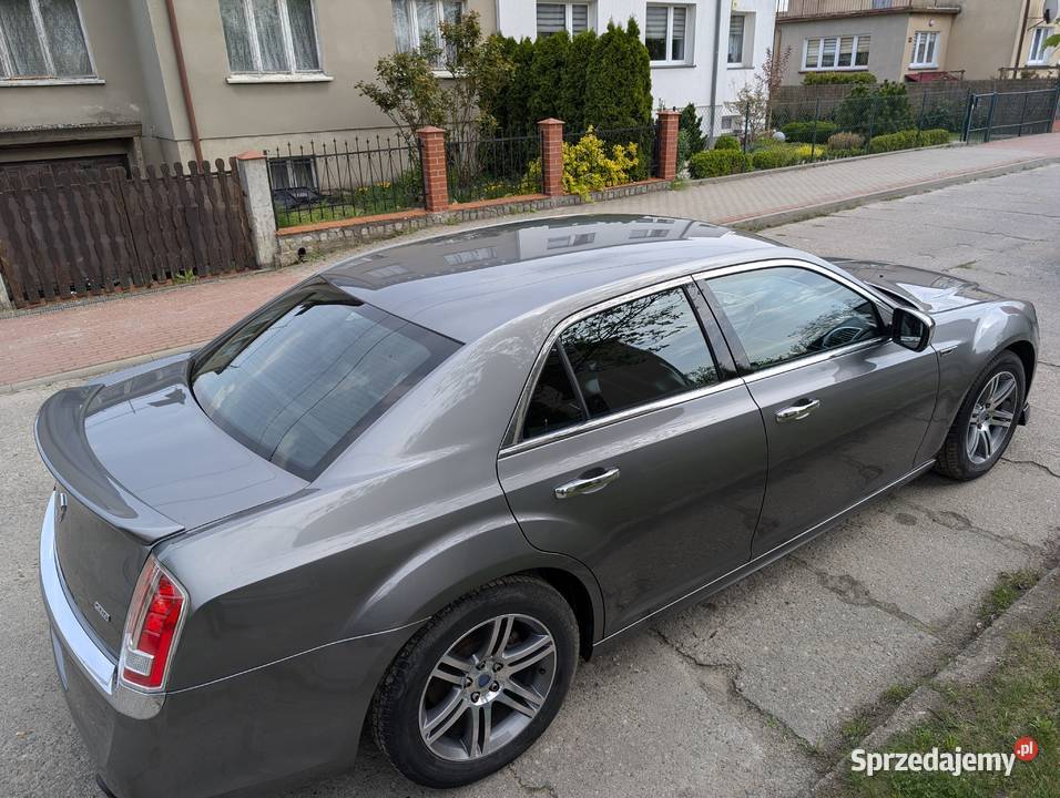 Lancia Thema w pakiecie SRT ZAMIANA Sedan / Limuzyna Międzychód sprzedam