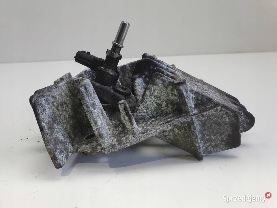 WTRYSKIWACZ DPF Renault Clio III 15 DCI łapa Zawieszenie silnika Chełm