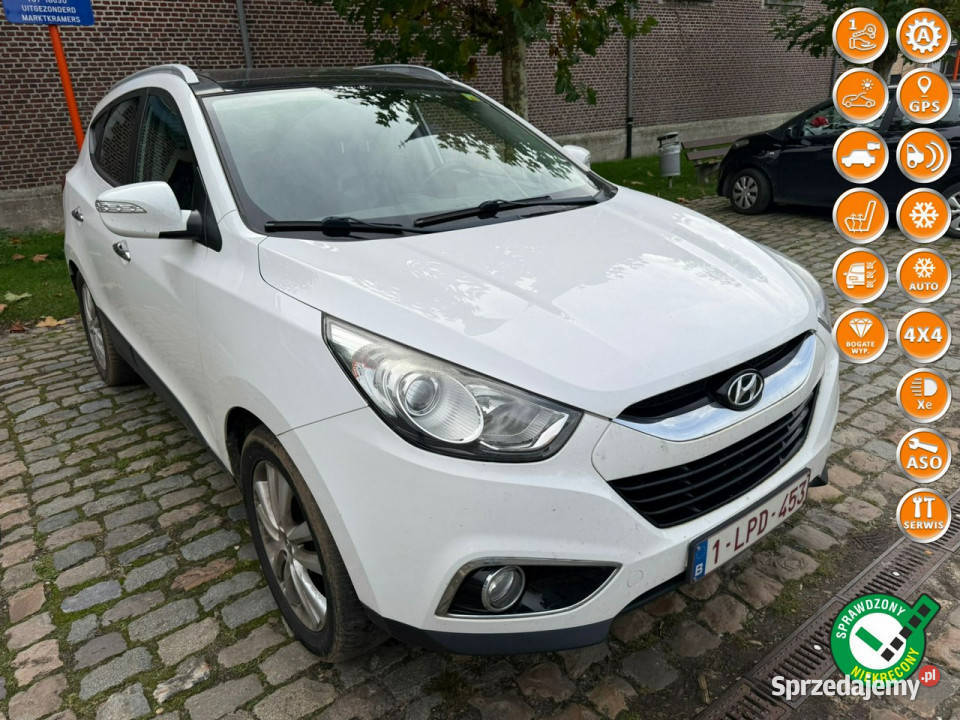 Hyundai ix35 20crdi 4x4 AWD skóry ledy Navi klimatyzacja