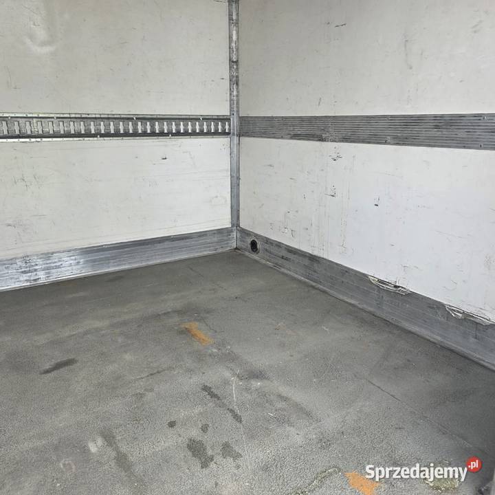 Sprzedam samochód dostawczy Iveco Daily