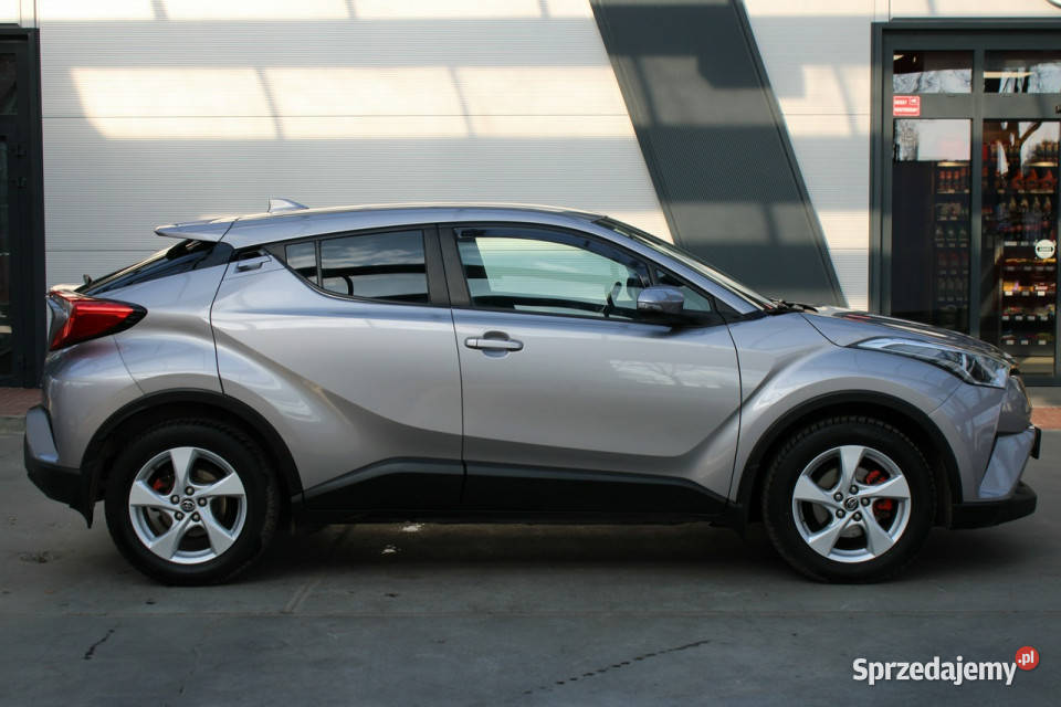 Toyota CHR BezwypadkowySerwis w ASO do nawigacja