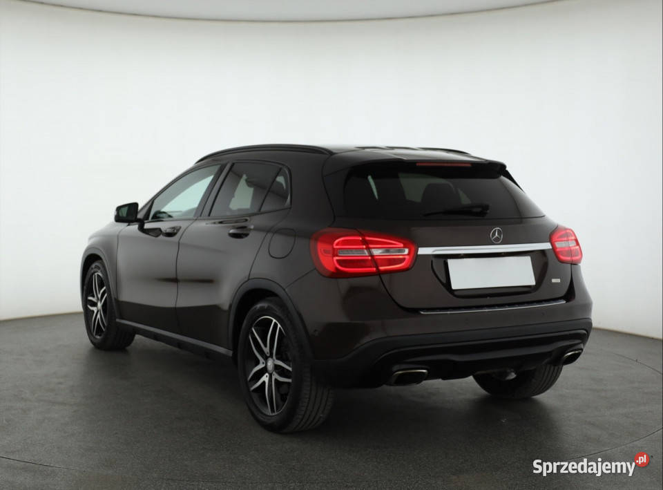 Mercedes GLA GLA 250 4MATIC Piaseczno
