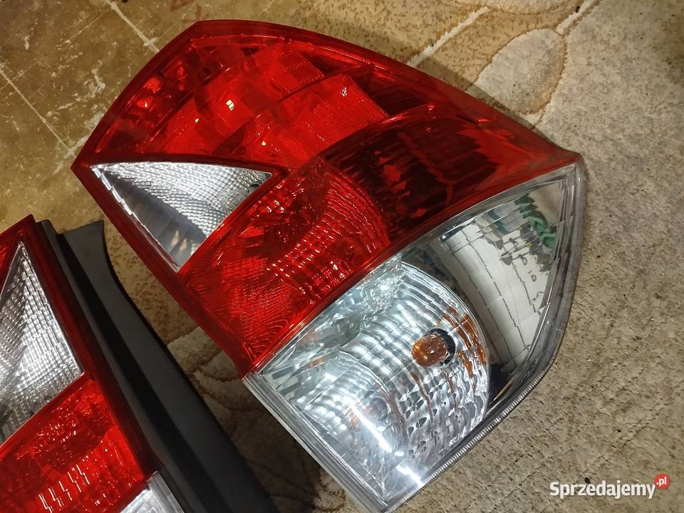 Lampa lewa prawa tył Honda FRV Sokołów Podlaski