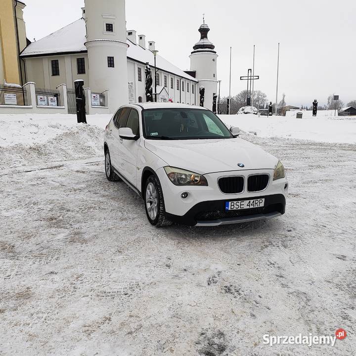 BMW X1 E84 20 143 AUTOMAT SKÓRA 2 KOMPLETY OPON Rok produkcji 2012