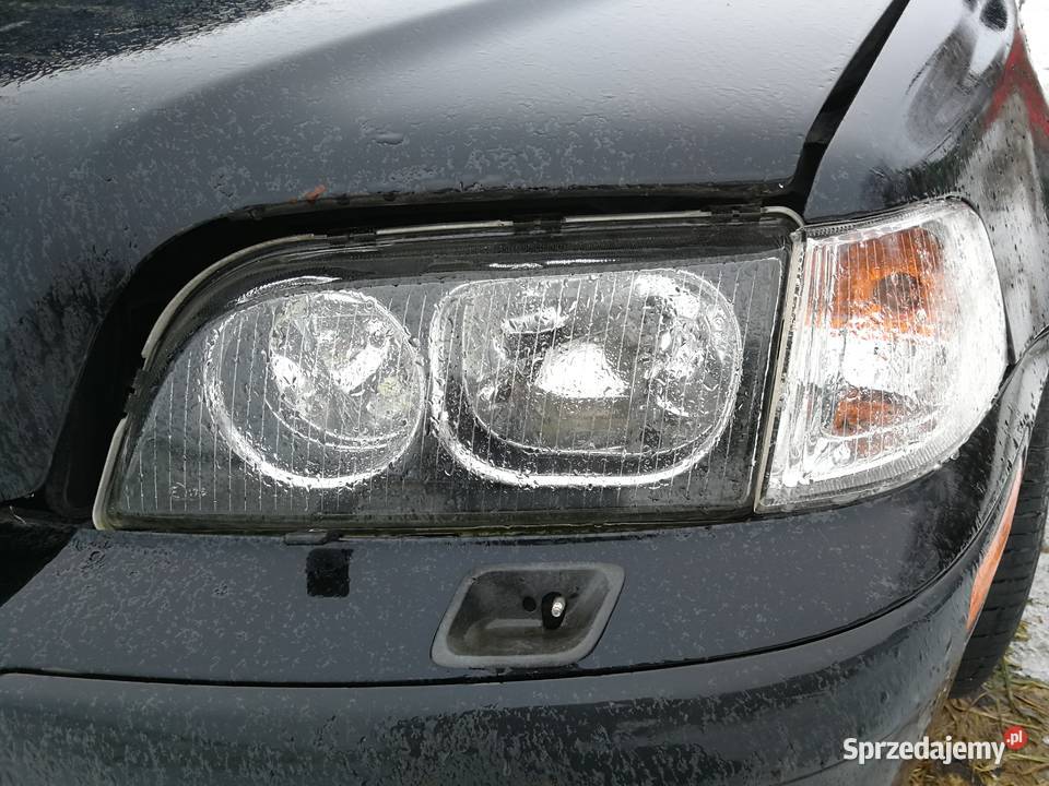 Lampa przednia prawa lewa przód Volvo V40 S40 Działdowo