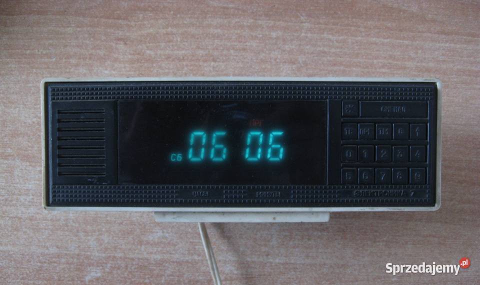 Zegarek elektroniczny budzik CCCP Elektronika Dąbrowa Górnicza