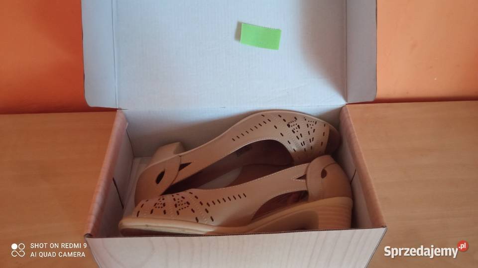 Buty damskie Nowe 40 Czarzyzna