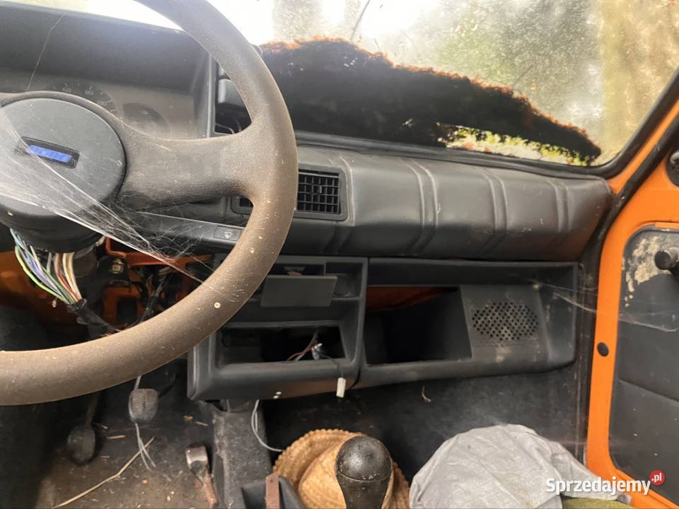 Fiat 126 p na części maska drzwi maluch osobowe
