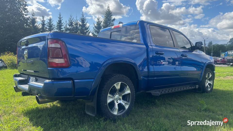 RAM 1500 57LARAMIE HEMI V8 4x4 2018r Pickup kujawsko-pomorskie Ślesin