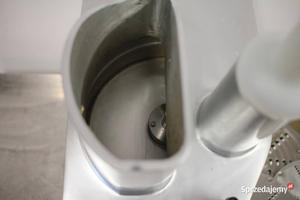 Szatkownica elektryczna do warzyw VC300A 5 tarcz Pszczyna