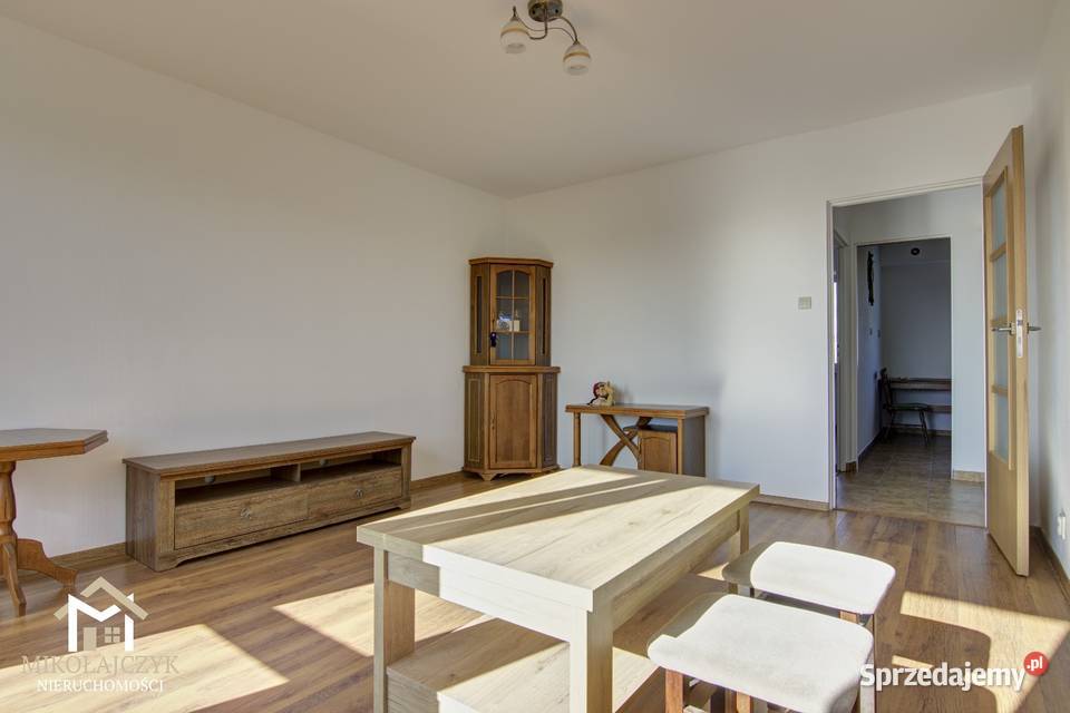2 pokoje Sikorskiego 31 48 m2 duży balkon Bartoszyce sprzedam