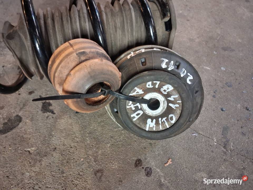 Oryginalna sprężyna amortyzatora lewego podkarpackie Stalowa Wola