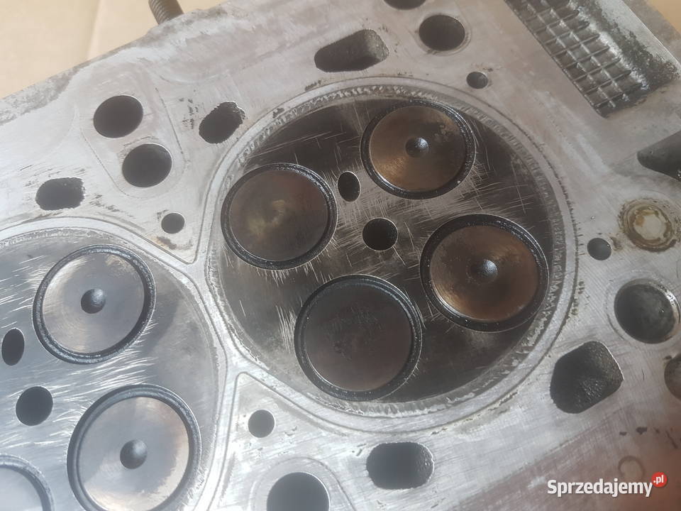 Suzuki Ignis MH głowica silnika 13 DDIS diesel