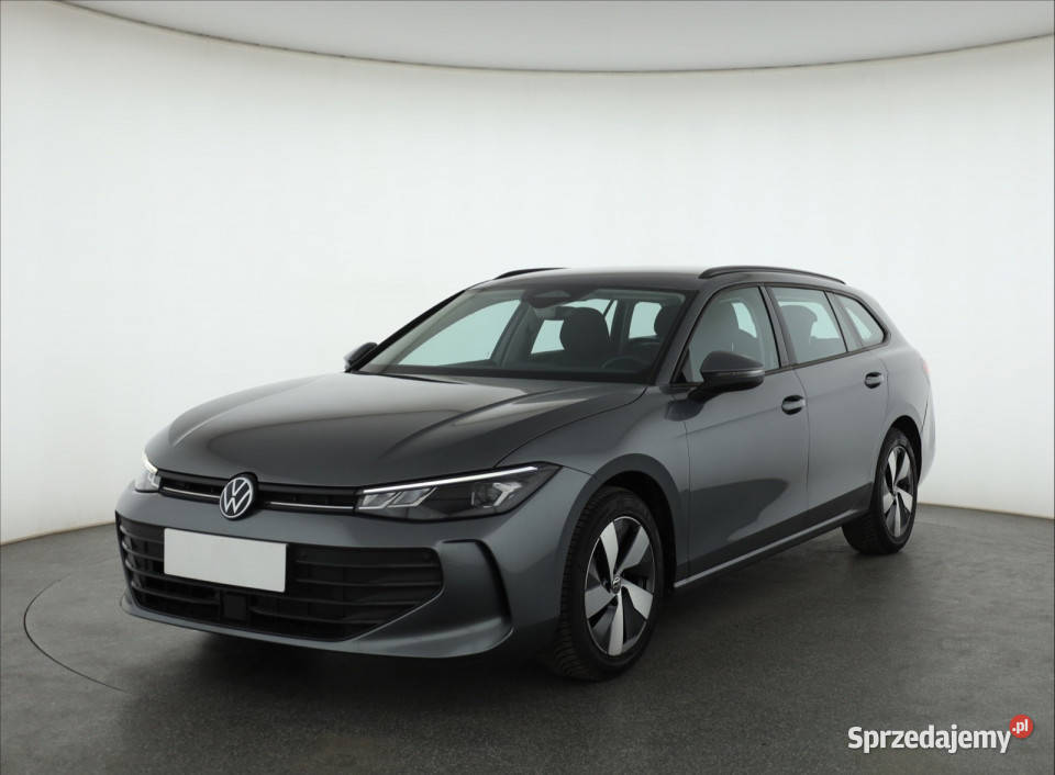 VW Passat 15 eTSI ACT