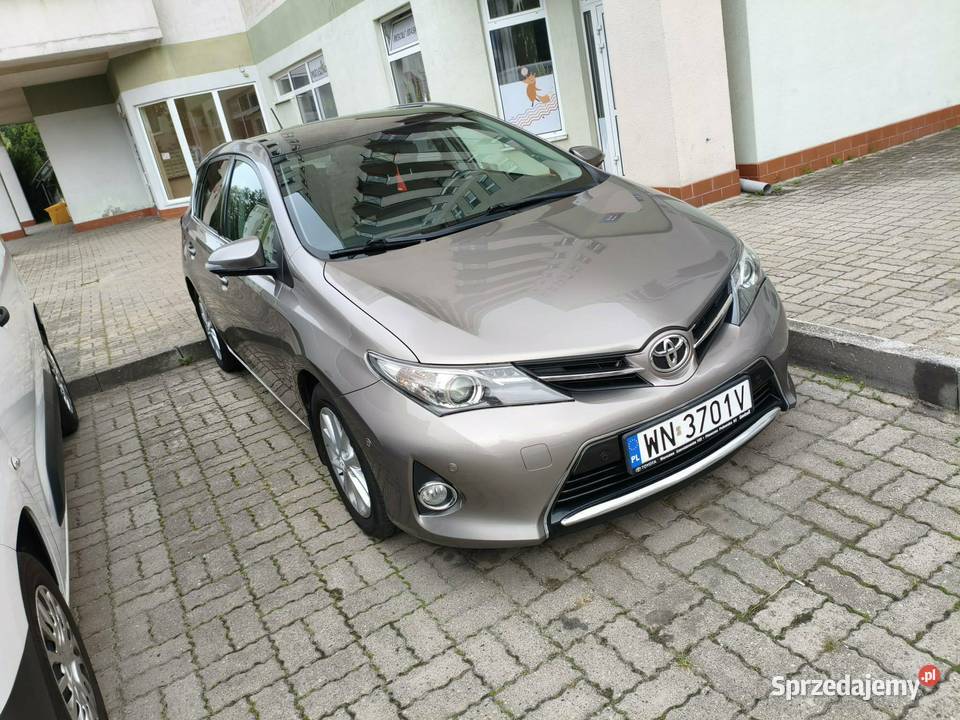 Toyota Auris 2014r Lesznowola