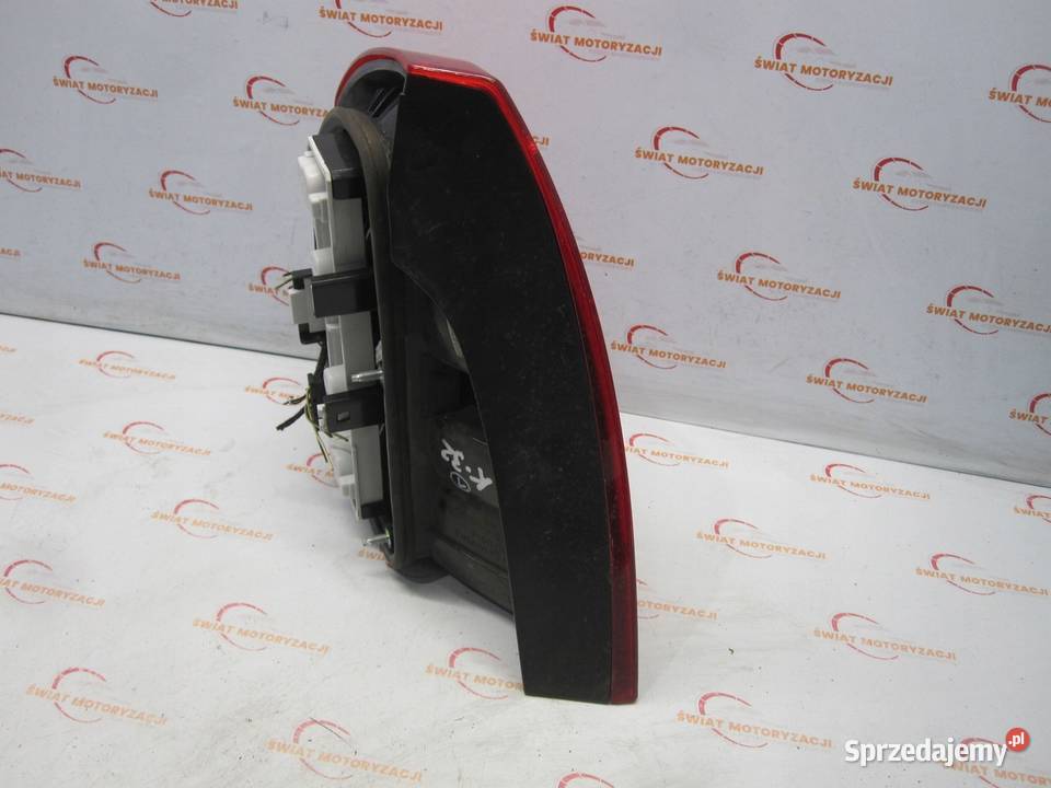 OCTAVIA II LIFT 11r lampa prawa tył 1Z5945096B Kielce