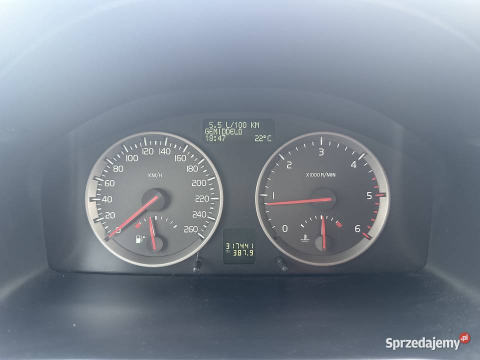 Volvo v50 20d 2004 2kpl kół Doinwestowany manualna małopolskie