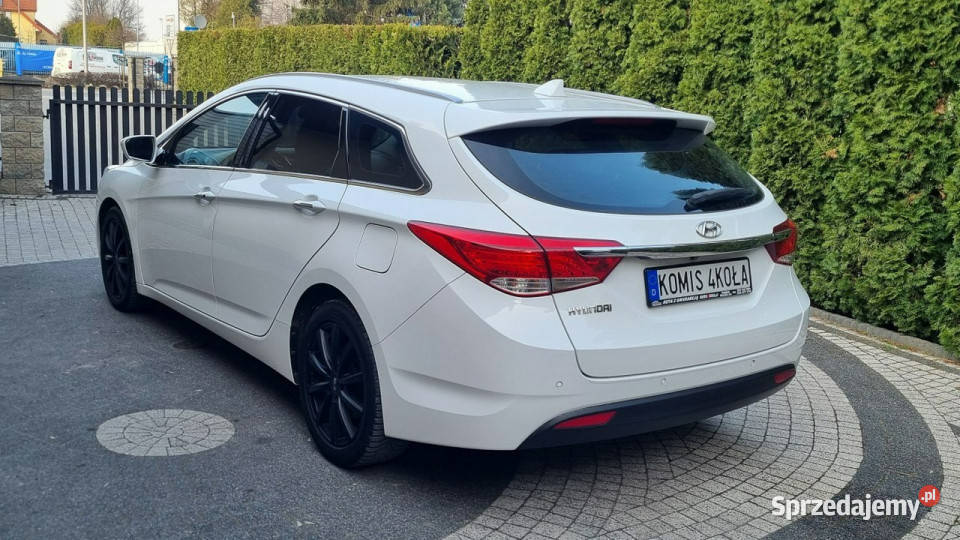 Hyundai i40 Automat 136 Navi Kamera GWARANCJA 187000km sprzedam