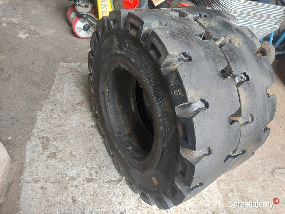 Opony pełne 825x15 STD Siedlce sprzedam
