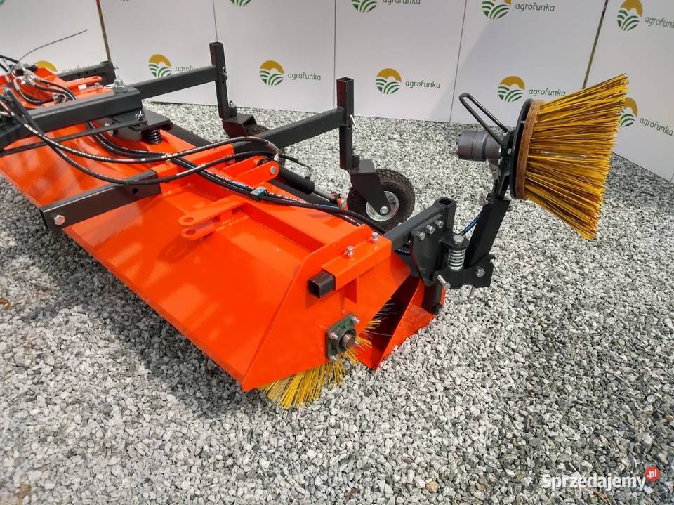 Zamiatarka Metal Technik szerokość 24m małopolskie Oświęcim sprzedam